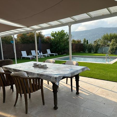 הוילה Peymeinade Petite Maisonette Adossee Mais Independante Avec Piscine מראה חיצוני תמונה