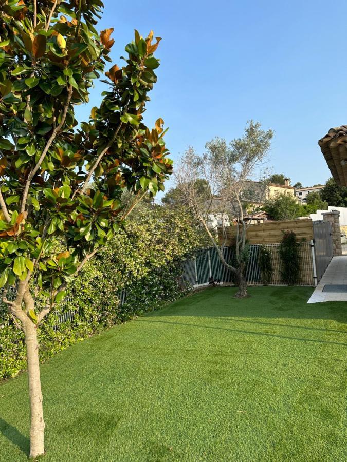הוילה Peymeinade Petite Maisonette Adossee Mais Independante Avec Piscine מראה חיצוני תמונה