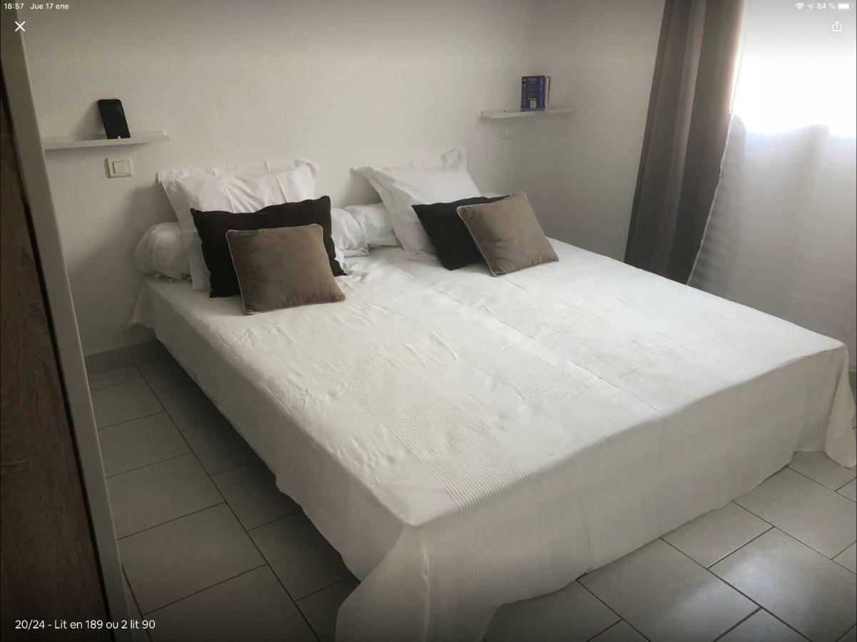 הוילה Peymeinade Petite Maisonette Adossee Mais Independante Avec Piscine מראה חיצוני תמונה